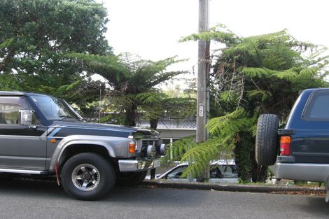 Photo of property in 10 Parr Terrace, Castor Bay, Auckland, 0620