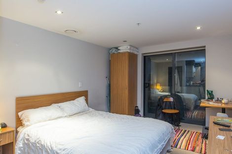 Photo of property in Dual Apartments, 108/142 Vivian Street, Te Aro, Wellington, 6011