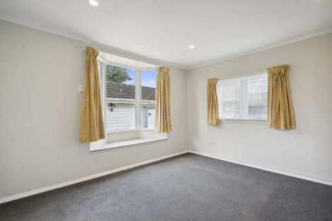 Photo of property in 28 Princes Street, Levin, 5510