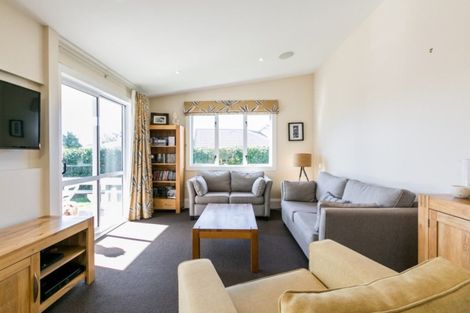 Photo of property in 59 Ferry Road, Clive, 4102