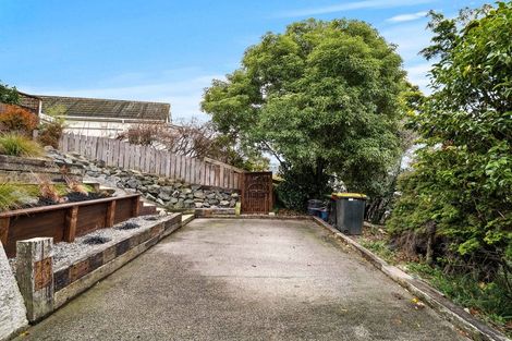 Photo of property in 36 Easther Crescent, Kew, Dunedin, 9012