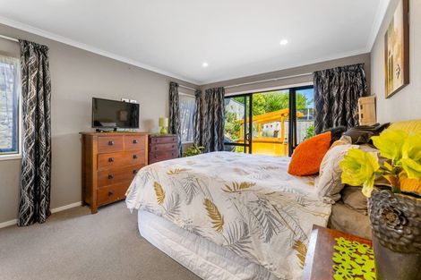 Photo of property in 7 Aqua Way, Paraparaumu, 5032