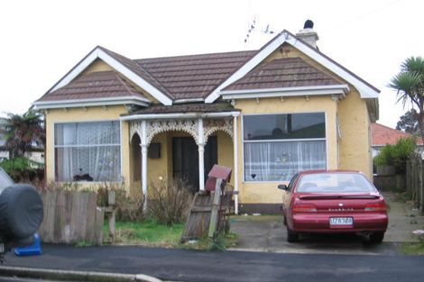 Photo of property in 48 Oxford Street, South Dunedin, Dunedin, 9012