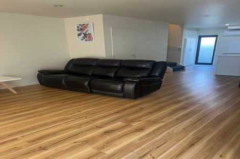 Photo of property in Greenwich Apartments, 11/3 Burton Street, Grafton, Auckland, 1010