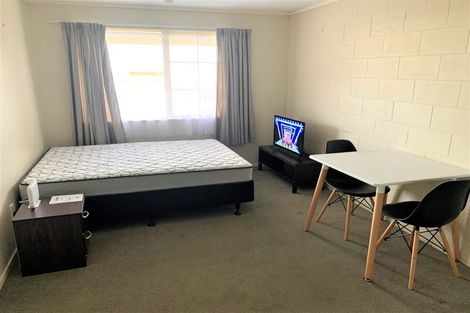 Photo of property in 7a Scotland Place, Hillcrest, Hamilton, 3216