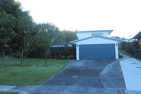 Photo of property in 17 Flamingo Court, Goodwood Heights, Auckland, 2105