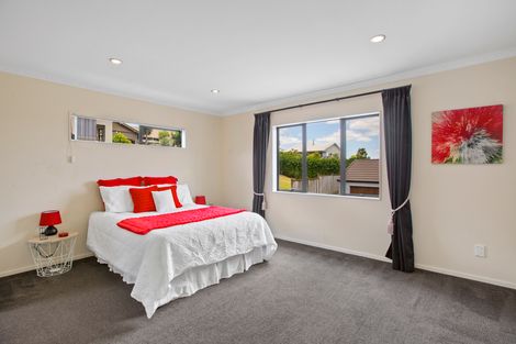 Photo of property in 87b Wallace Road, Mangere Bridge, Auckland, 2022