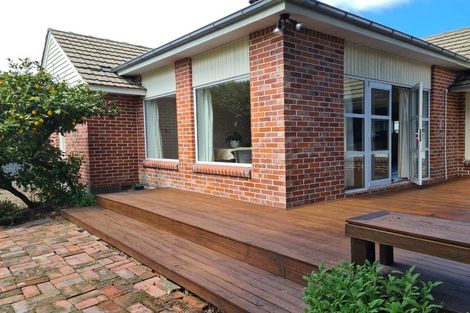 Photo of property in 5 Woodford Terrace, Ilam, Christchurch, 8053