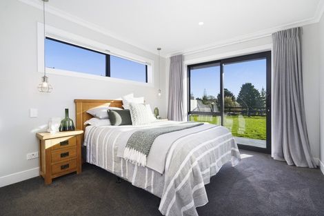 Photo of property in 8d East Ridge Grove, Newstead, Hamilton, 3286