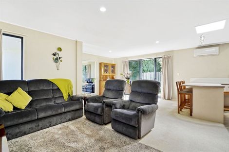 Photo of property in 26 Bouverie Crescent, Flagstaff, Hamilton, 3210