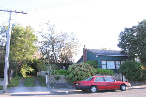 Photo of property in 6 Rauparaha Street, Waikanae Beach, Waikanae, 5036