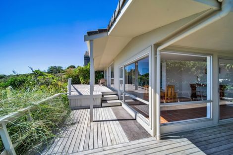 Photo of property in 2a Sackville Street, Fitzroy, New Plymouth, 4312