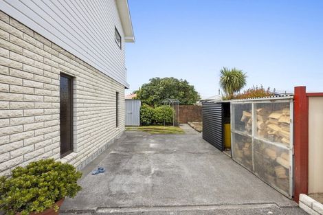Photo of property in 10 Kamahi Avenue, Hawera, 4610