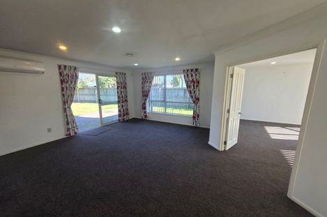 Photo of property in 15 Mosquito Place, Wigram, Christchurch, 8042