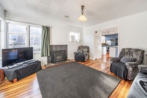 Photo of property in 28 Totara Street, Wainuiomata, Lower Hutt, 5014