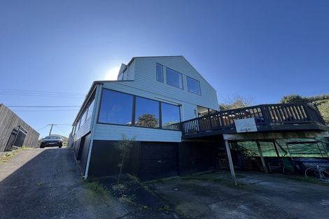 Photo of property in 14 John Street, Titahi Bay, Porirua, 5022