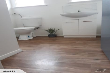 Photo of property in 39 Cardiff Crescent, Cannons Creek, Porirua, 5024