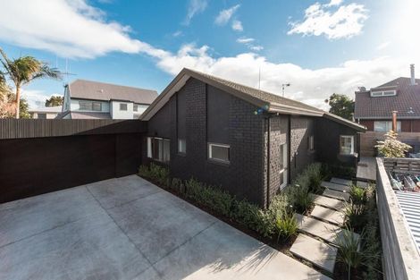 Photo of property in 8b Gordon Road, Mount Maunganui, 3116