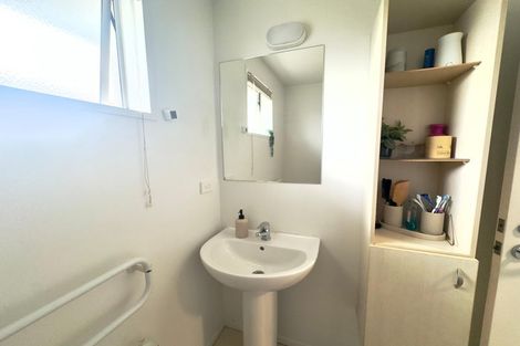 Photo of property in 11 Opito Way, East Tamaki, Auckland, 2013