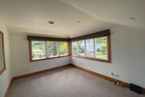 Photo of property in 5-7 Mahoe Street, Eastbourne, Lower Hutt, 5013