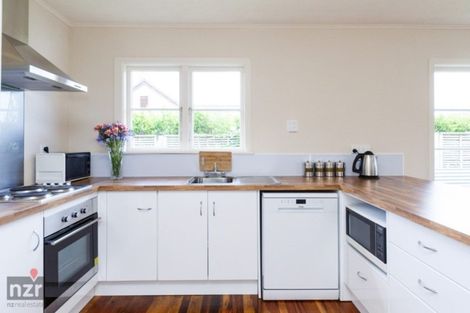 Photo of property in 24 Queen Street, Feilding, 4702