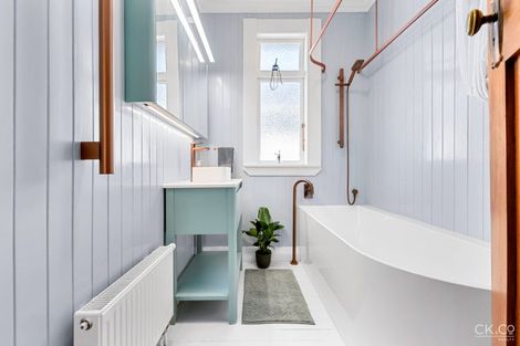 Photo of property in 14 Trafalgar Street, Waiwhetu, Lower Hutt, 5010