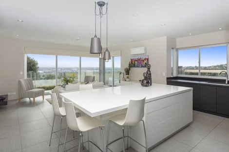 Photo of property in 50 Longhurst Terrace, Cashmere, Christchurch, 8022