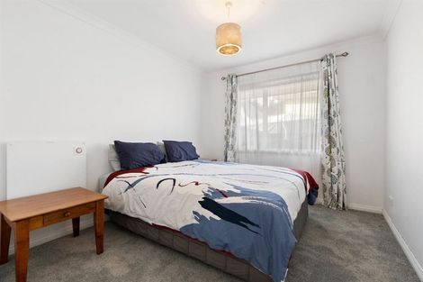 Photo of property in 22 Charles Court, Lake Hawea, Wanaka, 9382