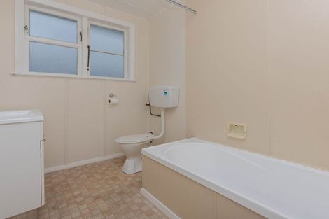 Photo of property in 14 Colvin Street, Westport, 7825