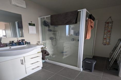 Photo of property in 5/464 Adelaide Road, Berhampore, Wellington, 6023