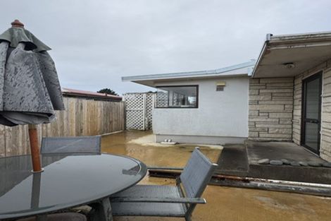 Photo of property in 11 Takanini Road, Takanini, 2112