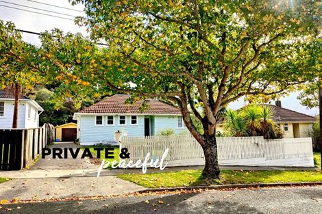 Photo of property in 18 Boyd Grove, Naenae, Lower Hutt, 5011