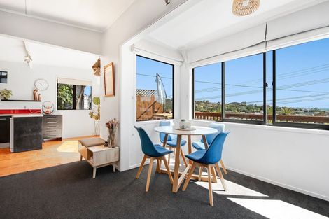 Photo of property in 12 Norfolk Road, Stanmore Bay, Whangaparaoa, 0932