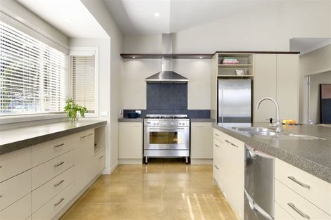 Photo of property in 69 Wiltshire Drive, Huntington, Hamilton, 3210