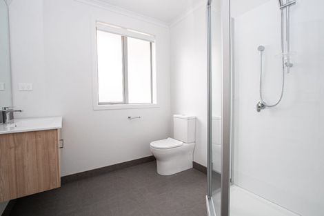 Photo of property in 2/12 Bostonkip Crescent, Fitzroy, Hamilton, 3282