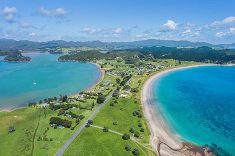 Photo of property in 759 Whangaruru North Road, Whangaruru, Russell, 0184