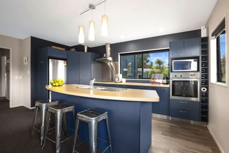 Photo of property in 141 Weggery Drive, Waikanae Beach, Waikanae, 5036