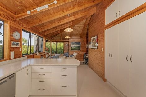 Photo of property in 981 Purangi Road, Cooks Beach, Whitianga, 3591