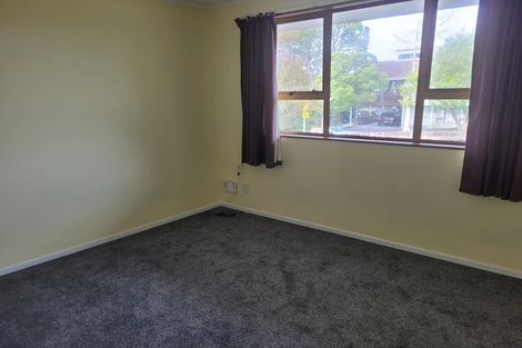 Photo of property in 1/46 Butterworth Drive, Glendene, Auckland, 0602