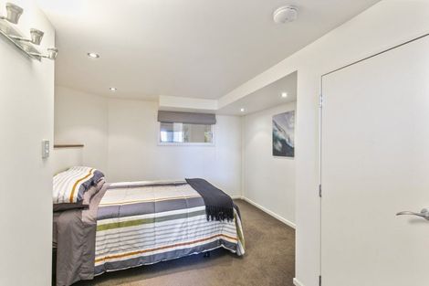 Photo of property in Stadium Garden Flats, 114/107 Thorndon Quay, Pipitea, Wellington, 6011