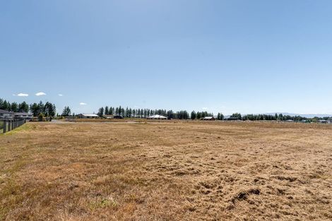 Photo of property in 16 Temple Drive, Twizel, 7901