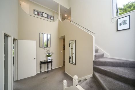 Photo of property in 16c Montgomery Terrace, Hokowhitu, Palmerston North, 4410