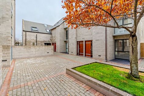 Photo of property in 2/868 Colombo Street, Christchurch Central, Christchurch, 8013