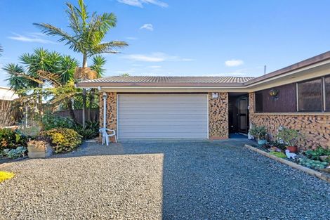Photo of property in 242 Baylys Coast Road, Dargaville, 0377
