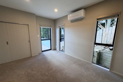 Photo of property in 2/24 Bonito Place, Bayview, Auckland, 0629