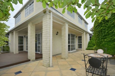 Photo of property in 4b Mclellan Place, Ilam, Christchurch, 8041