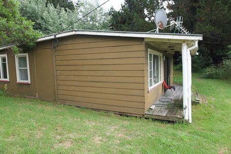 Photo of property in 8 Signal Street, Foxton Beach, Foxton, 4815