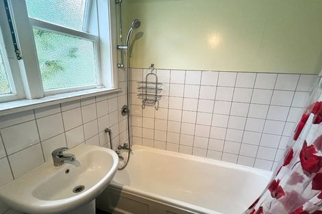 Photo of property in 38 Otara Street, Ilam, Christchurch, 8053