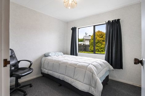 Photo of property in 12 Mansell Crescent, Bulls, 4818