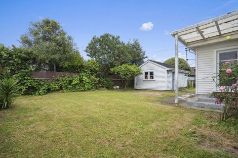 Photo of property in 28 Princes Street, Levin, 5510